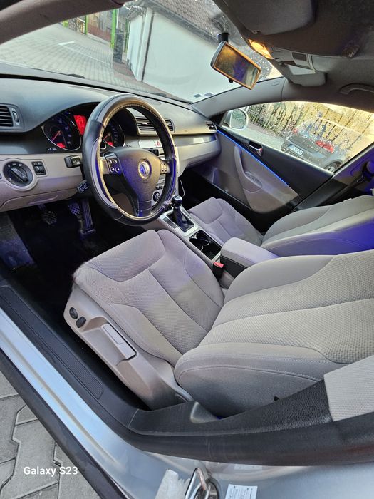 Volkswagen Passat B6 recent intrată în țară