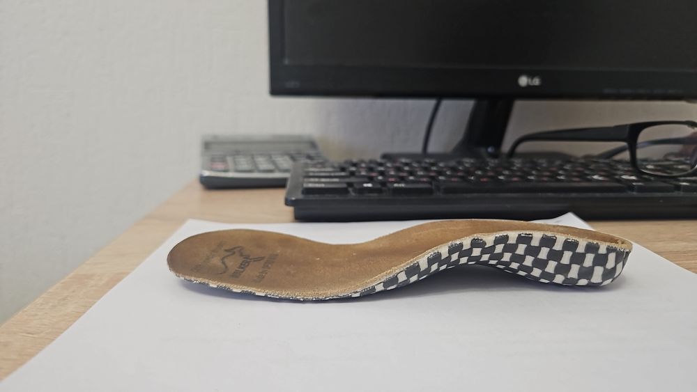 Продам ортопедический сандали с стельки для девочек