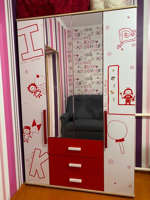 Детский гарнитур в отличном состоянии