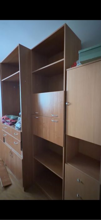 Шкафы для одежды