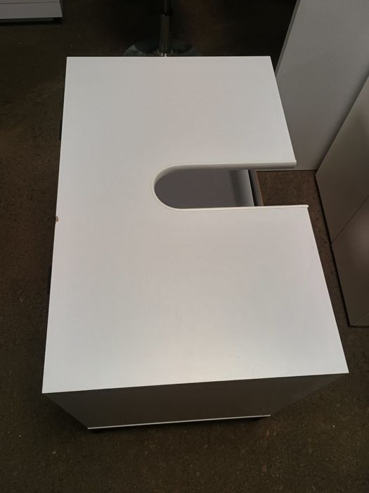 Голям шкаф за подмивка