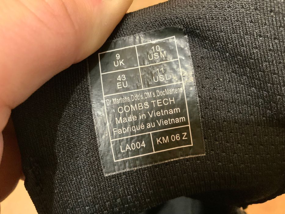 Dr Martens-оригинални обувки 44 номер