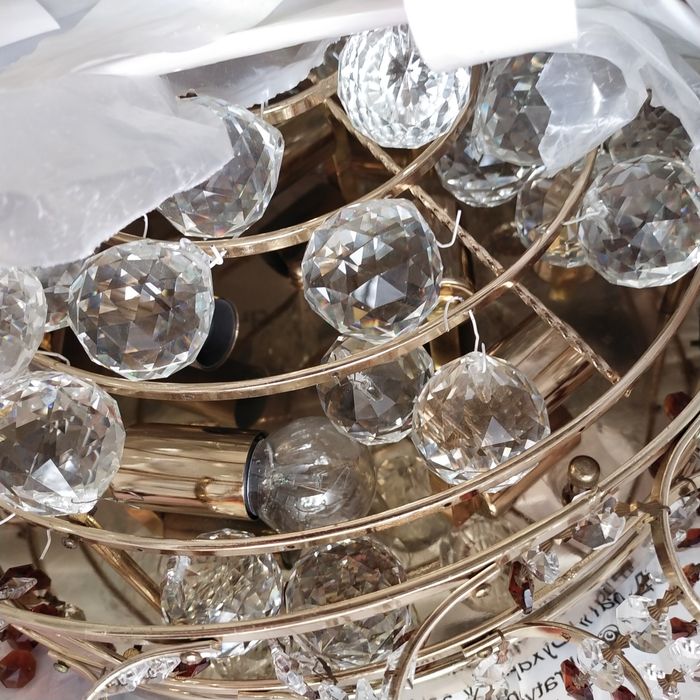 Люстра потолочная