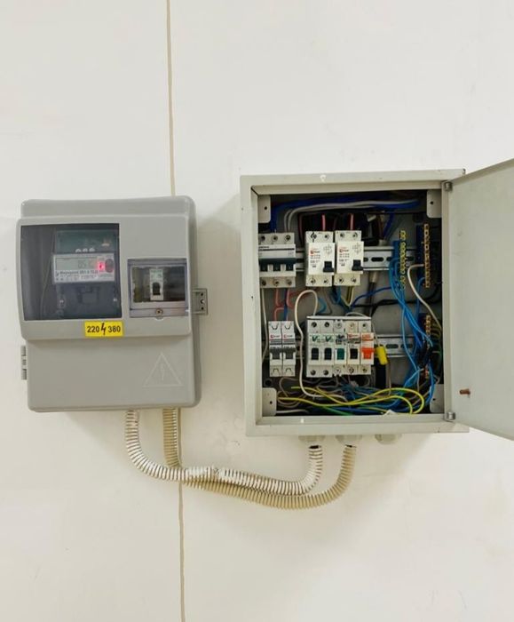 Электрик 24/7 выезд есть Услуги электрика Кип работы Станок подключ ...