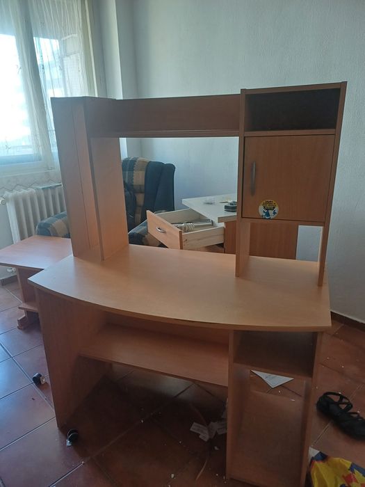 Birou mare impecabil