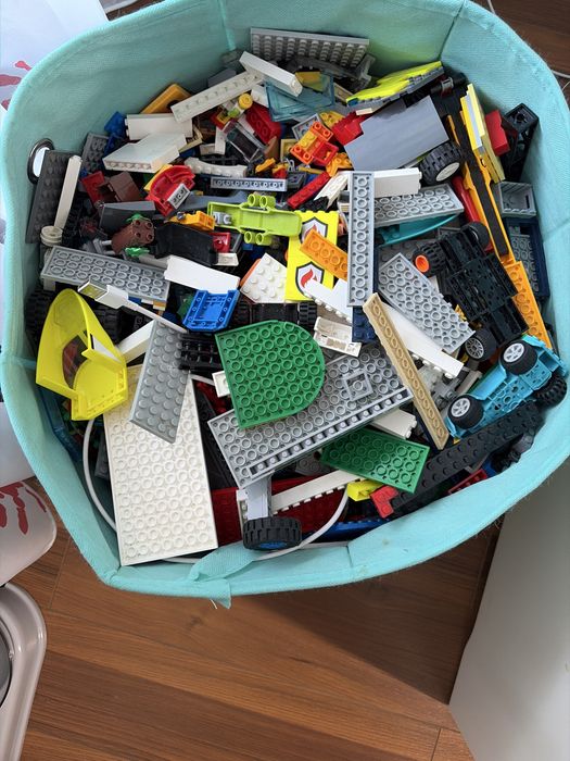 Piese lego originala la kilogram