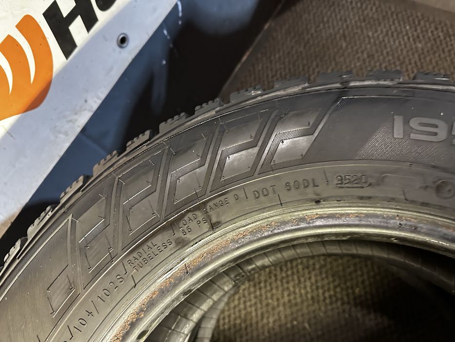 195/70 R15C 104/102S - Nokian WRC 3 M+S Oferta