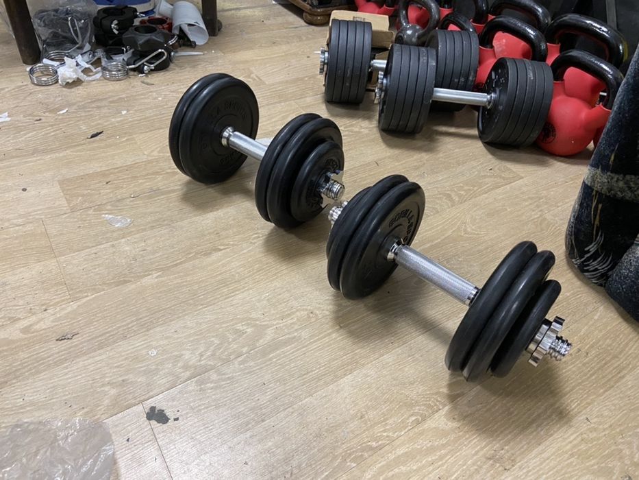 Super gantere reglabile profesionale otel cauciucat noi 15+15=30 kg