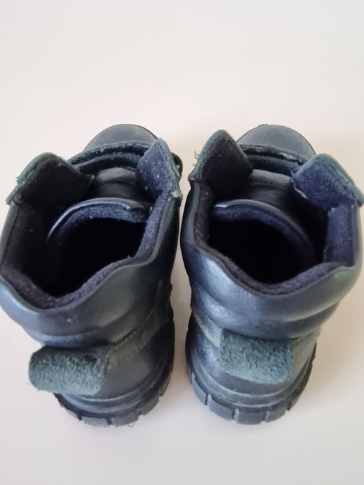 Детские осенние ботинки