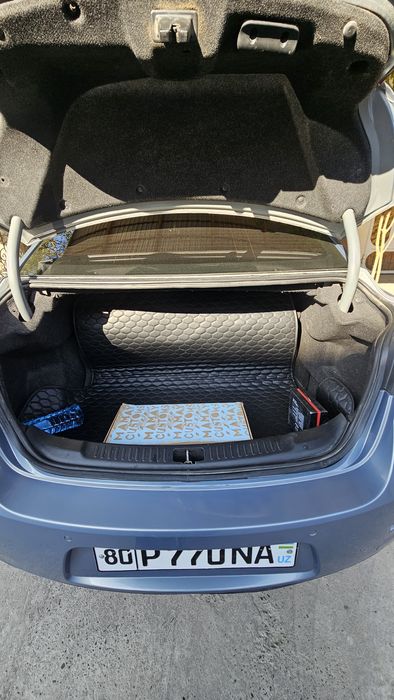 Срочна Малибу 1 автомат 3-позиция люкли сотилади