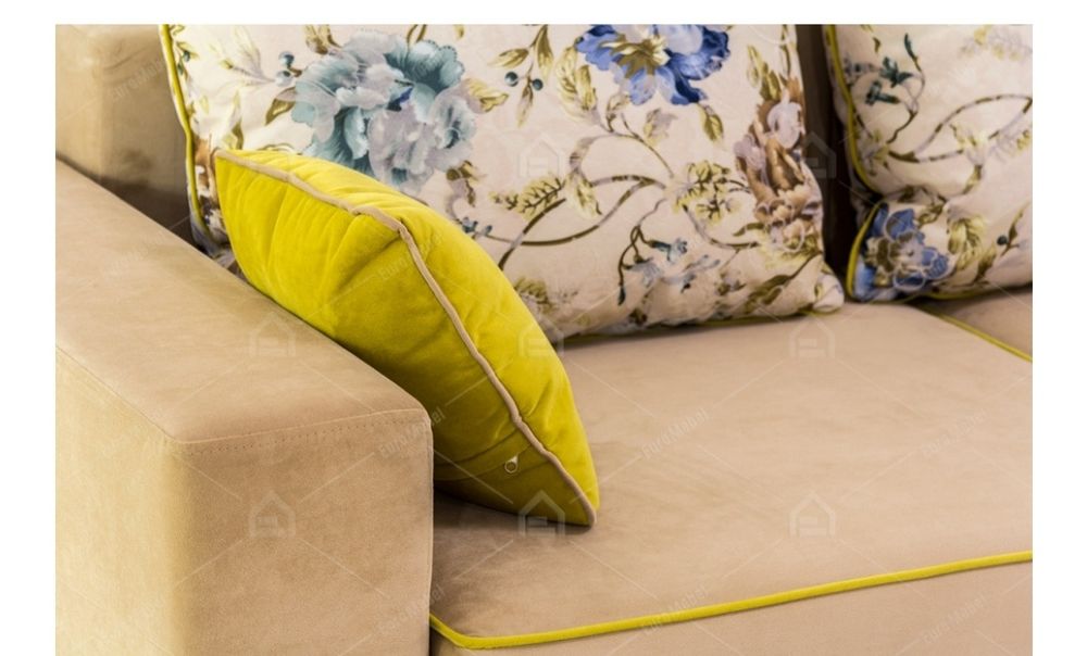 Диван в хорошем состоянии