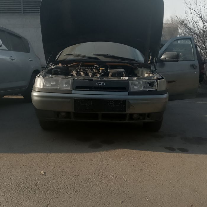 Продам срочно ваз Лада 2112 по запчастям