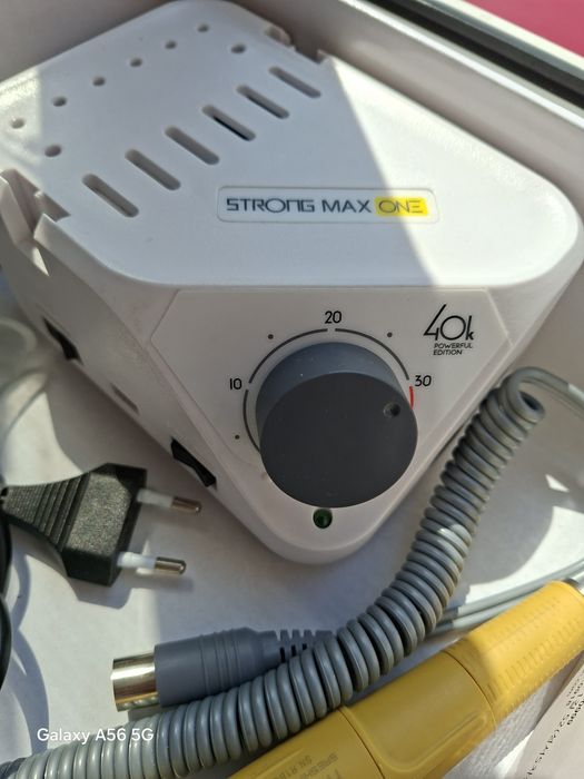 Аппарат для маникюра и педикюра