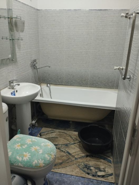 chirchiq 2 mkr 7 etaj 1 xonali uy ijaraga beriladi