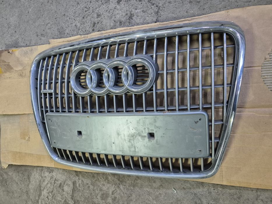 Решетка радиатора на Audi A6 Allroad C6