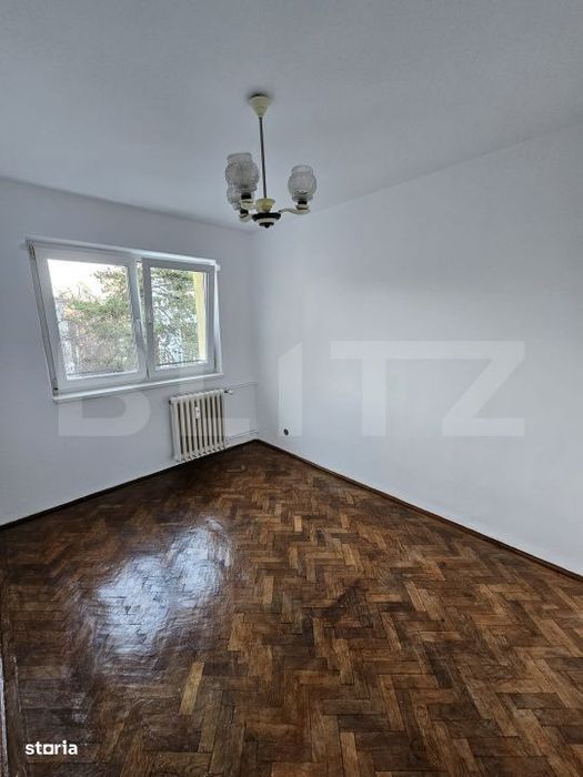 Apartament 4 camere, 82 mp, zona Centrala