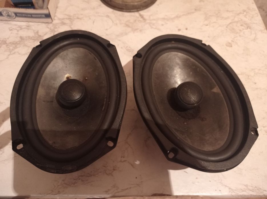 Колонки в хорошем состояние