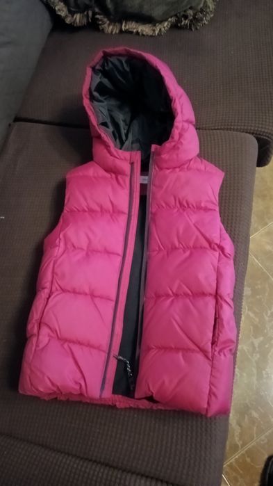 Vesta cu glugă Nouă unisex Mango măsura 116 cm