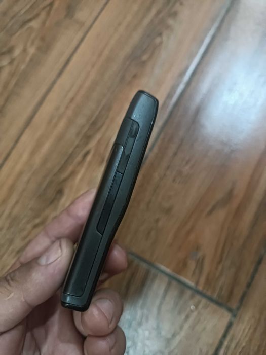 Nokia E51.  Bez Imey