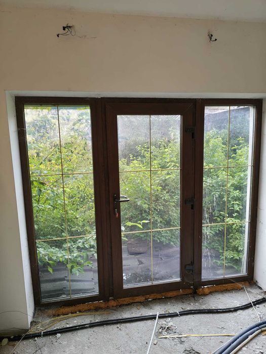 VILĂ P+E+M 560 MP - ETAJ 5 BĂI + MANSARDĂ OPEN 118 MP + ANEXE + 2.000 MP TEREN - 185.000€