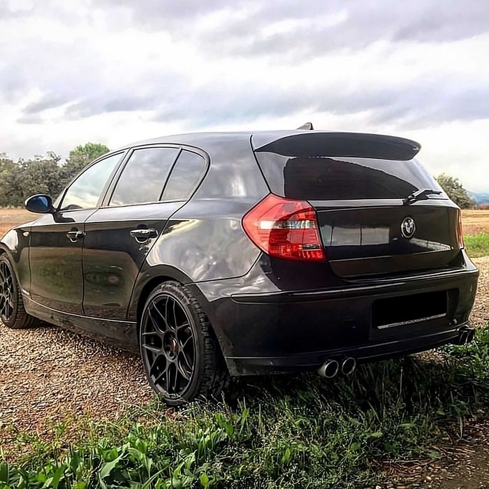 Eleron Luneta Lip Portbagaj Spoiler BMW Seria 1 E81 E87, Negru lucios