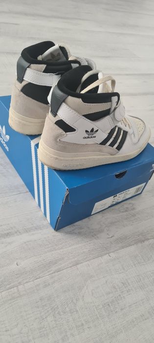 Adidas ( adidas ghete)