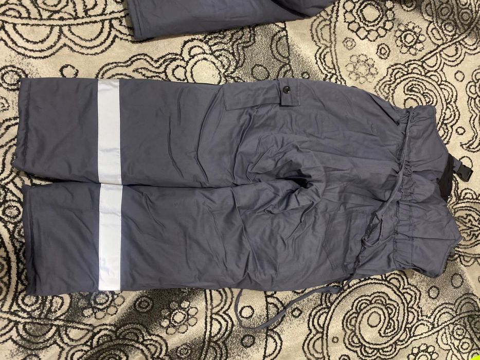 Рабочая одежда , комбинезон , жилетка куртка