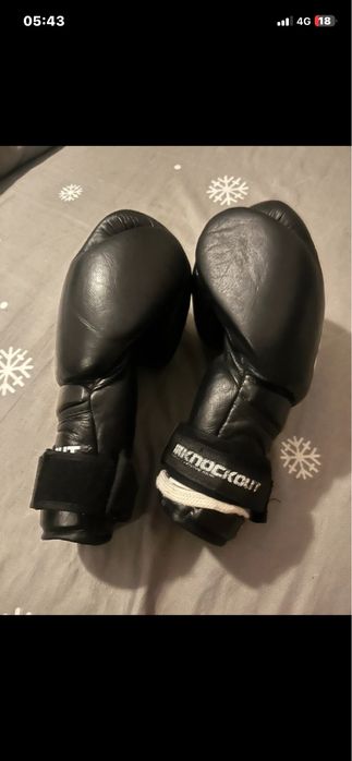 manusi box knockout cu siret