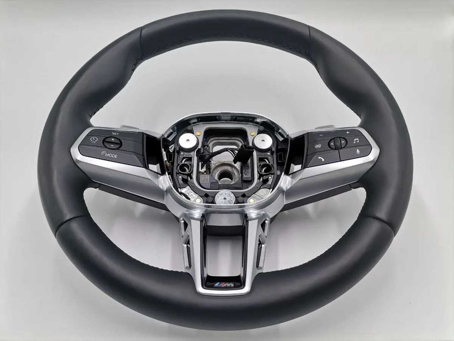 Като Нов M Sport волан BMW X1 U11 2 U06 Пера Boost M Power