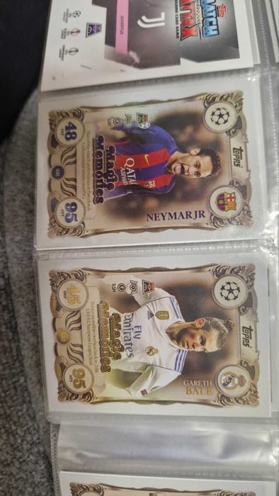 Продавам карти Match Attax сезон 2025/2026