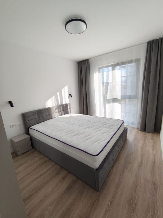 Inchiriez apartament Floresti