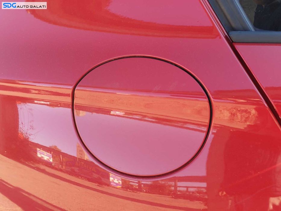 Usa Usita Capac Clapeta Buson Rezervor BMW Seria 1 F20 2011 - 2019 Culoare A61 Crimson Red [C9489]