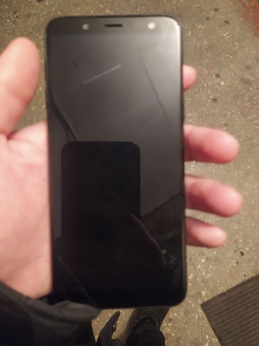 Продам Samsung j6 самсунг