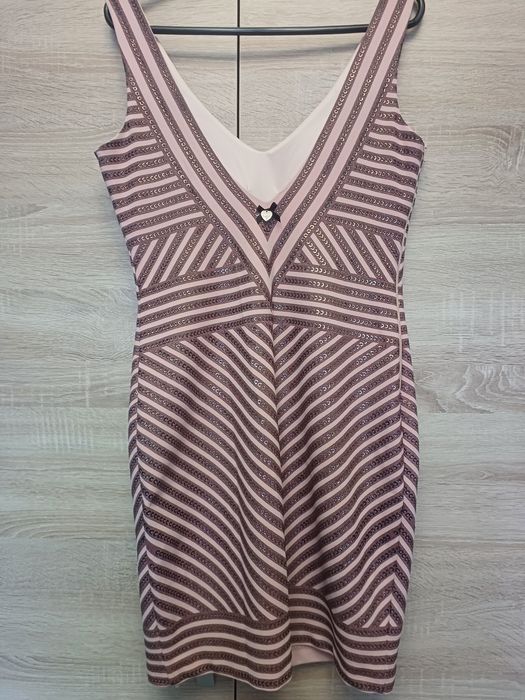 Rochie Lynne M elegantă