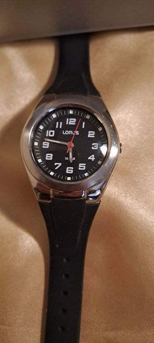 Ceas Lorus dama.