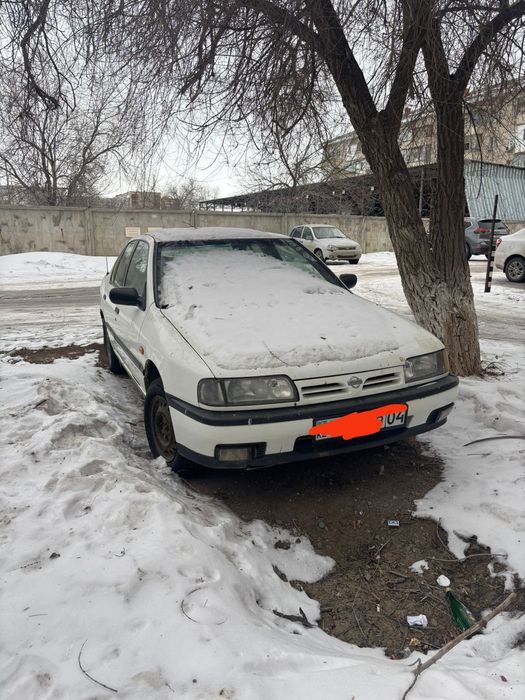 Nissan primera p10 2.0 slx