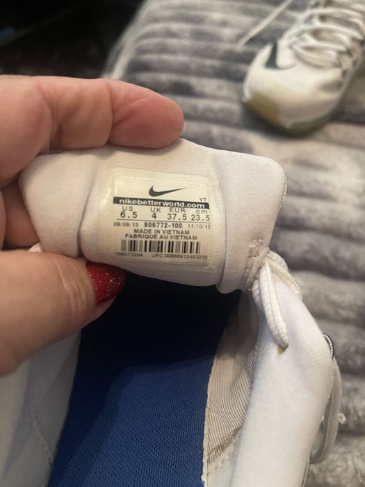Adidasi Nike AirMax