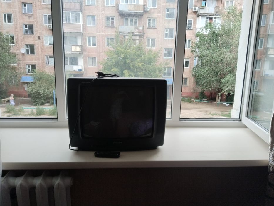 Отдам даром телевизор