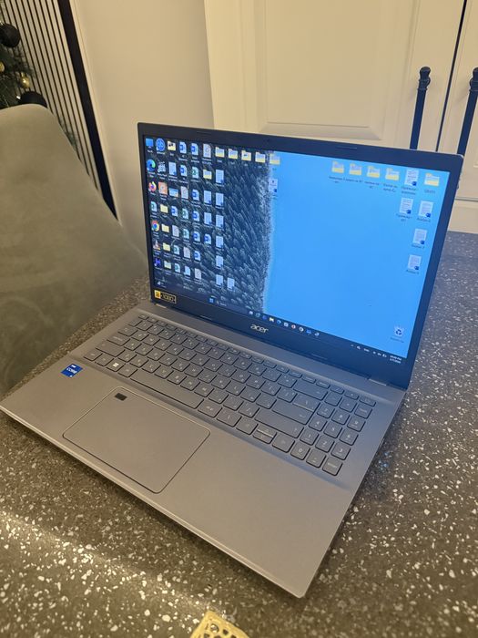 Acer Aspire RTX 2050 intel i5-1240p