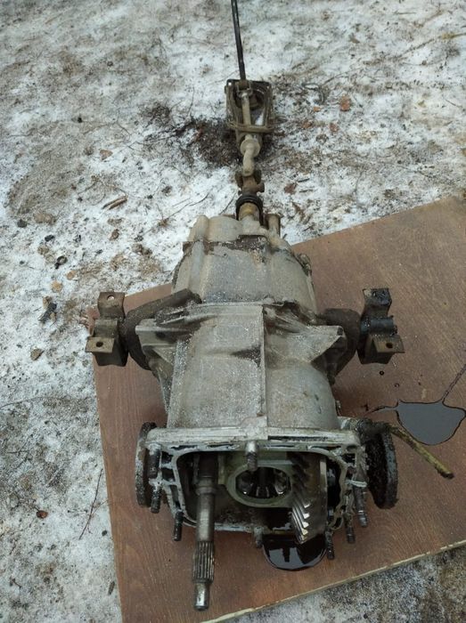 Продам запчасти на москвич 2141