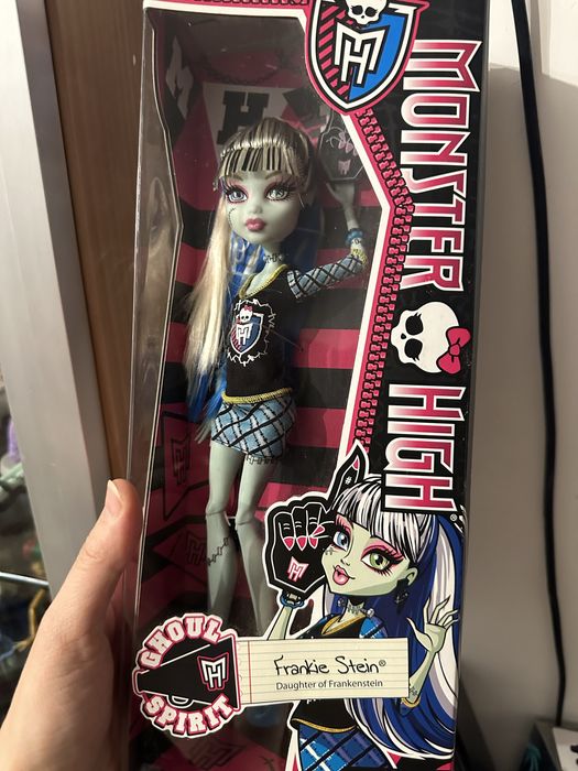 Продам куклу монстр хай!
