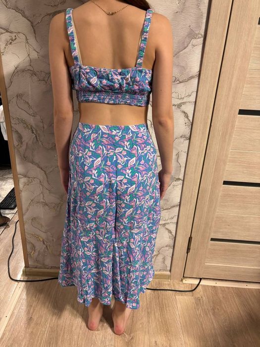 Продам платья 42-44