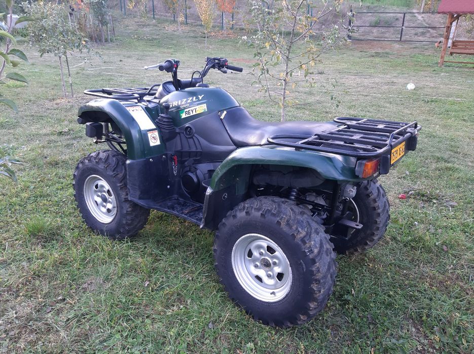 Vând atv Yamaha Grizzly 660 4x4