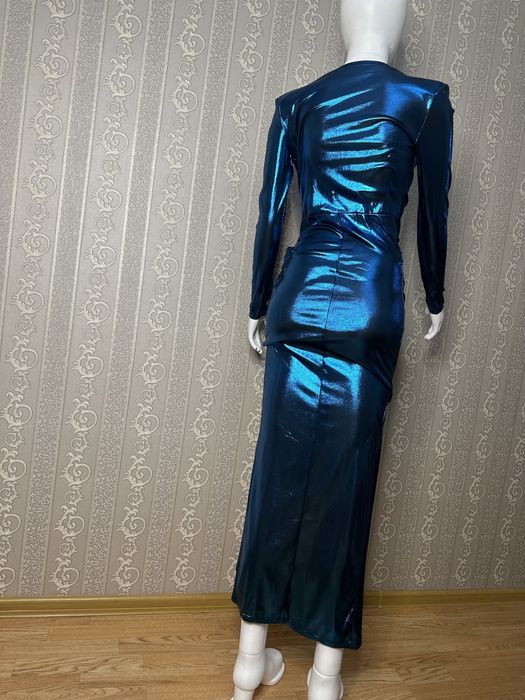 Продается трендовое красивое платье ,в размере S