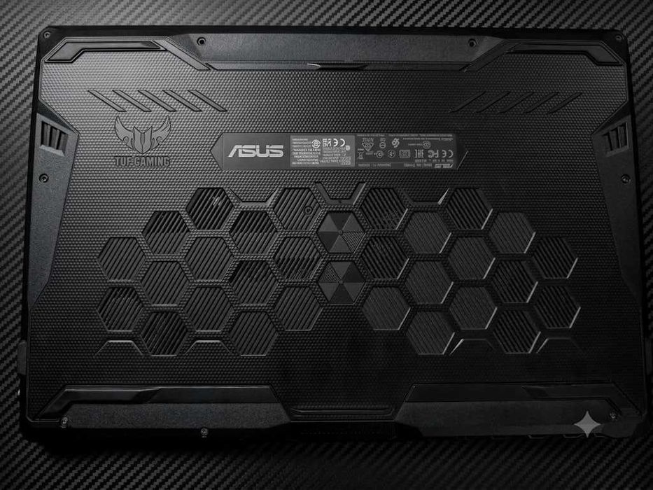 Asus TUF GAMING f17 ,  rtx 3050 Ti , ekrani 17.3