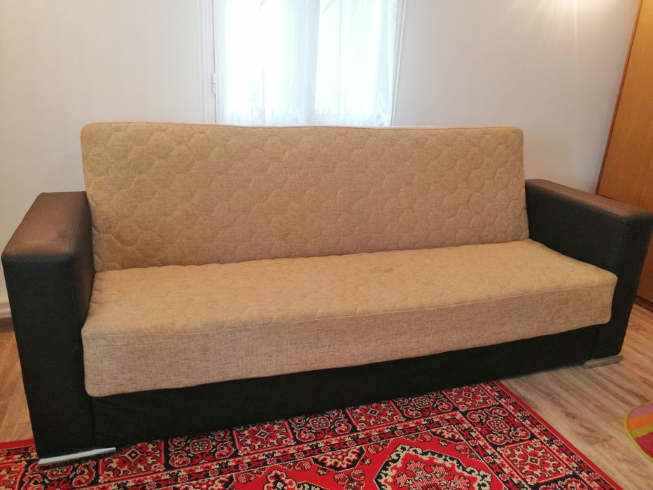 Canapea extensibila sufragerie/ living