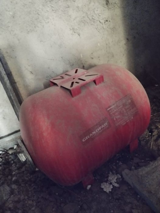 Расширительный бачок