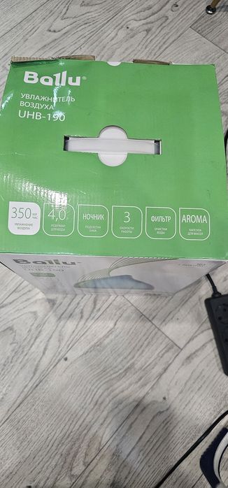 Продам увлажнитель воздуха UHB-190