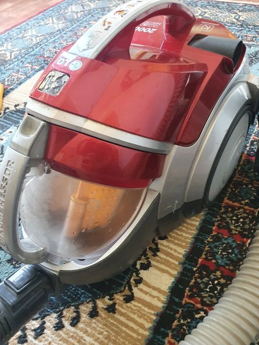 Продаётся пылесос