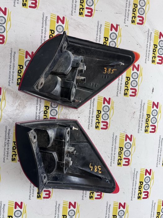 Stop lampa spate stanga dreapta pe aripa Nissan Qashqai 2007-2012